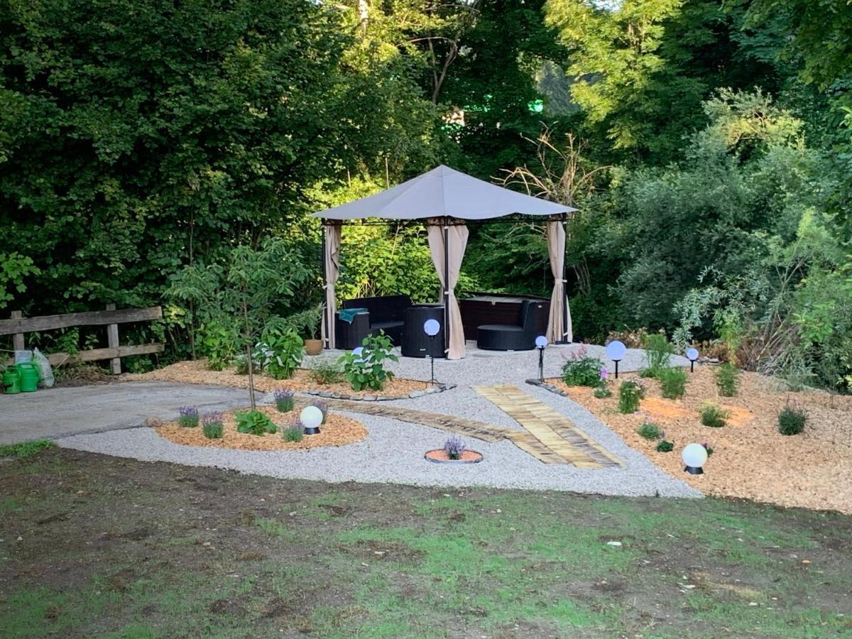 Landgasthof Steinmuehl Hofbauer Fruehstueckspension Und Campingplatz Waidhofen an der Ybbs Esterno foto