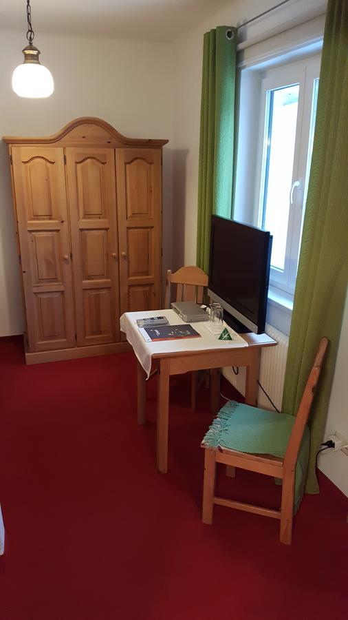 Landgasthof Steinmuehl Hofbauer Fruehstueckspension Und Campingplatz Waidhofen an der Ybbs Esterno foto